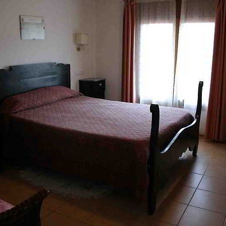 Hotel Fonda Siques Besalu Exterior photo